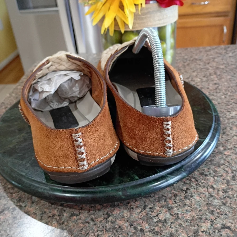 Nike Considered Mule Size 9